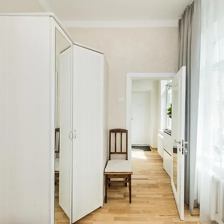 Lovely 1-bedroom In Old Town